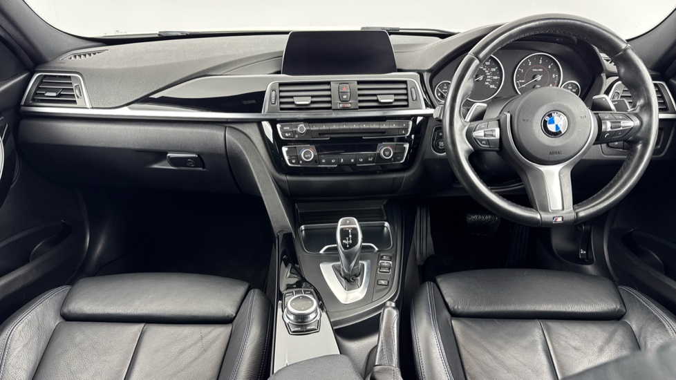 BMW 3 Series 320d M Sport 4dr Step Auto Diesel Saloon - Image 4