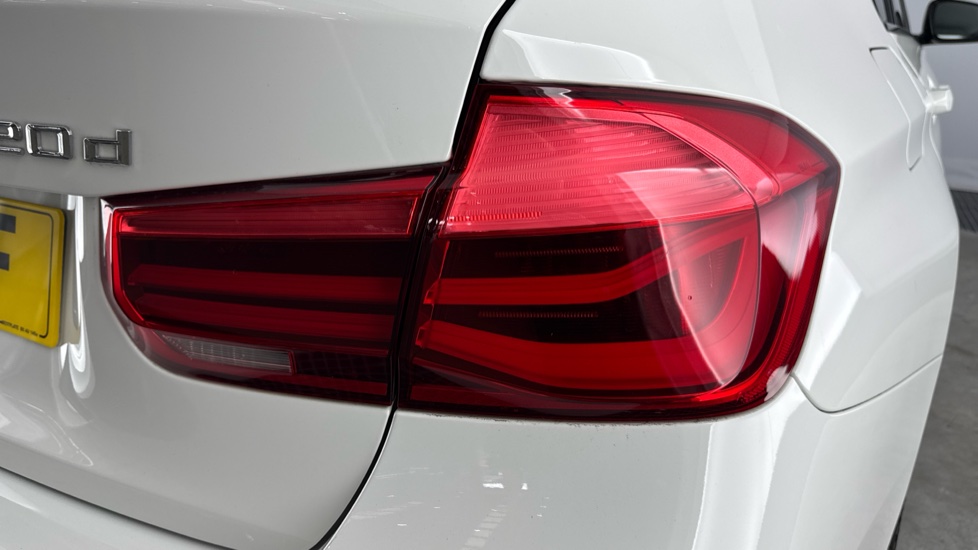 BMW 3 Series 320d M Sport 4dr Step Auto Diesel Saloon - Image 22