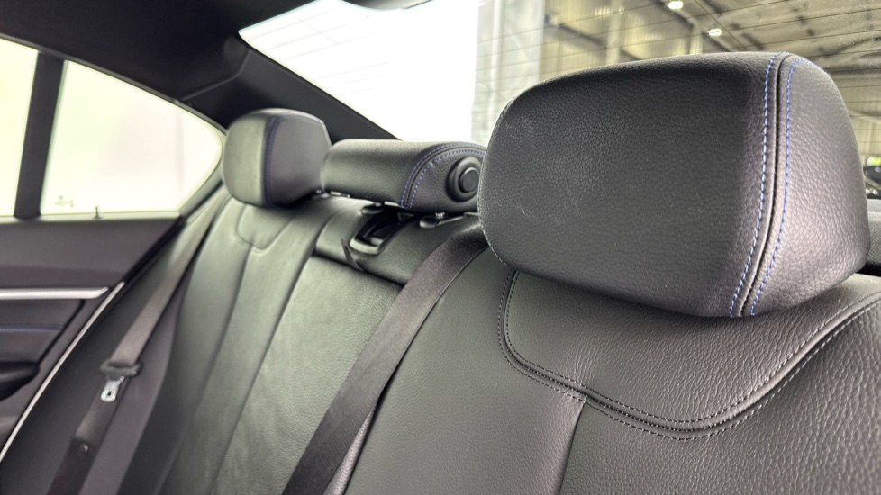 BMW 3 Series 320d M Sport 4dr Step Auto Diesel Saloon - Image 38