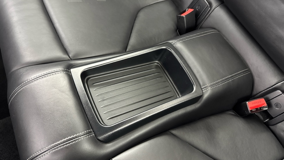 BMW M4 2dr DCT [Competition Pack] Petrol Coupe - Image 37