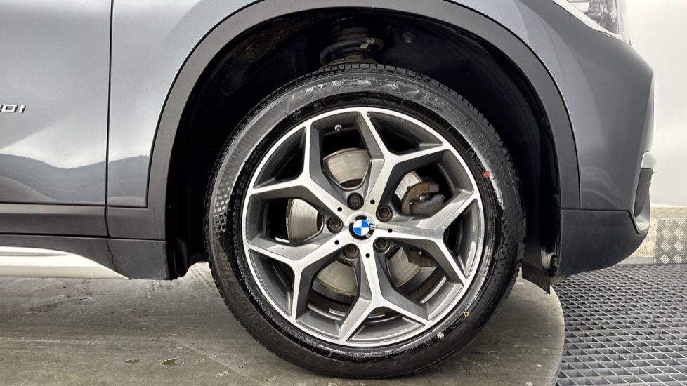 BMW X1 xDrive 20i xLine 5dr Step Auto Petrol Estate - Image 14