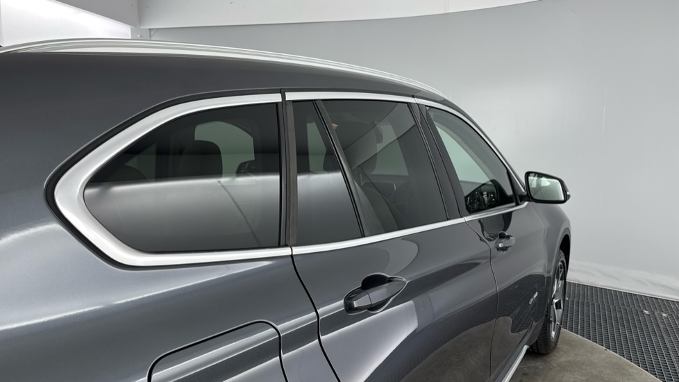 BMW X1 xDrive 20i xLine 5dr Step Auto Petrol Estate - Image 28