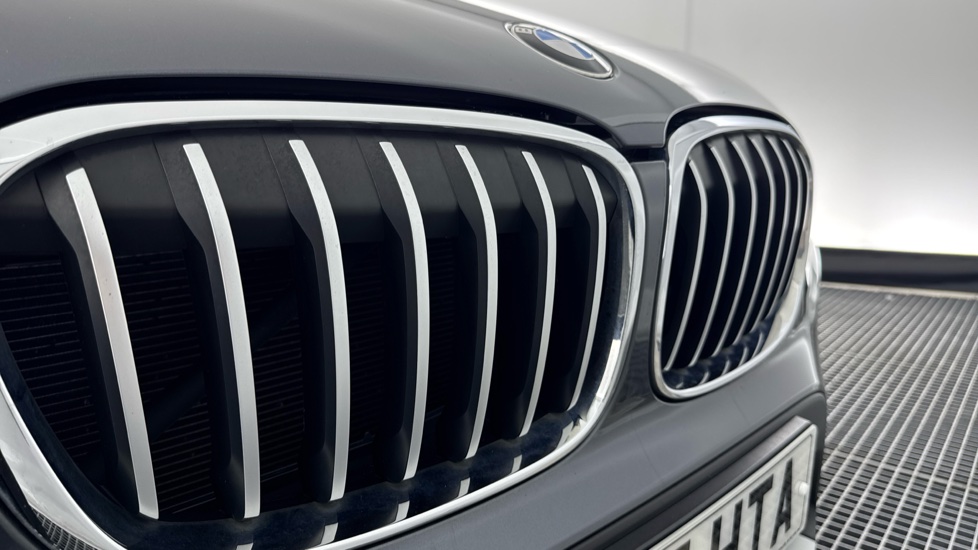 BMW X1 xDrive 20i xLine 5dr Step Auto Petrol Estate - Image 32