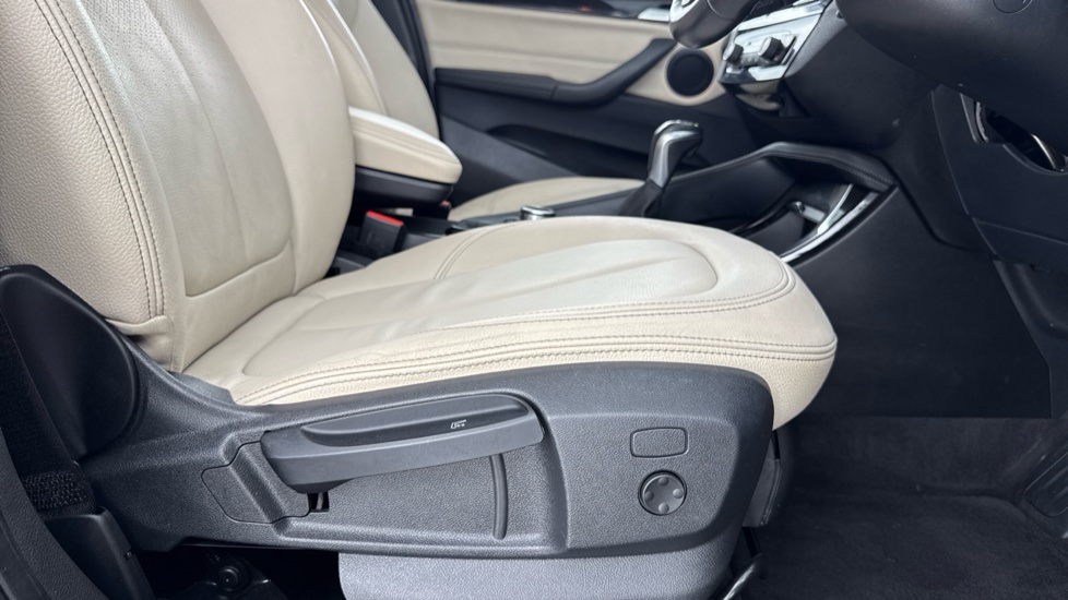 BMW X1 xDrive 20i xLine 5dr Step Auto Petrol Estate - Image 45