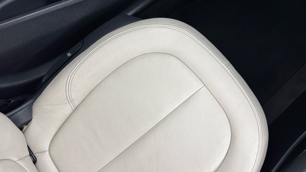 BMW X1 xDrive 20i xLine 5dr Step Auto Petrol Estate - Image 48