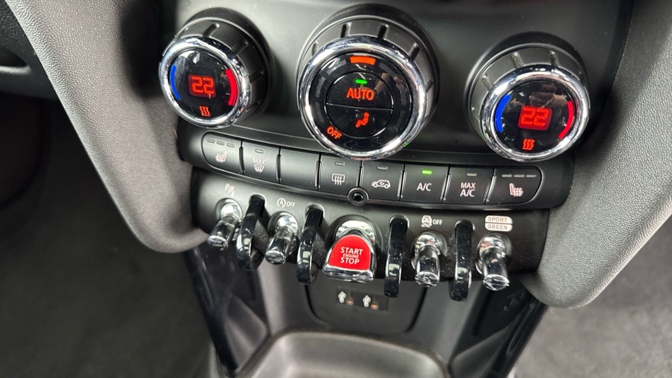 MINI Hatchback 2.0 John Cooper Works II 3dr Petrol Hatchback - Image 35