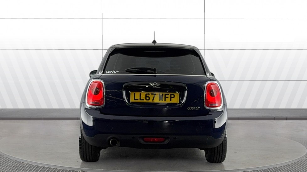 MINI Hatchback 1.5 Cooper Seven 5dr Auto Petrol Hatchback - Image 15