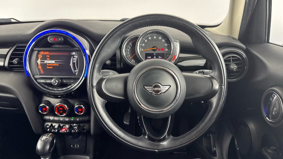 MINI Hatchback 1.5 Cooper Seven 5dr Auto Petrol Hatchback - Image 5