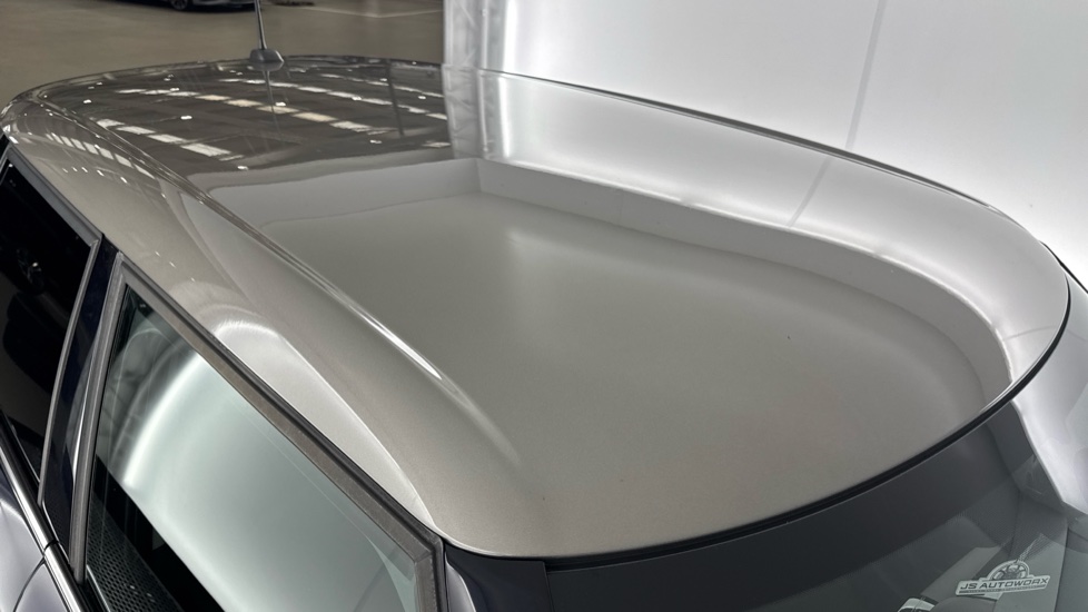 MINI Hatchback 1.5 Cooper Seven 5dr Auto Petrol Hatchback - Image 21