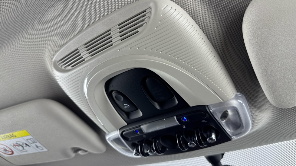 MINI Hatchback 1.5 Cooper Seven 5dr Auto Petrol Hatchback - Image 47