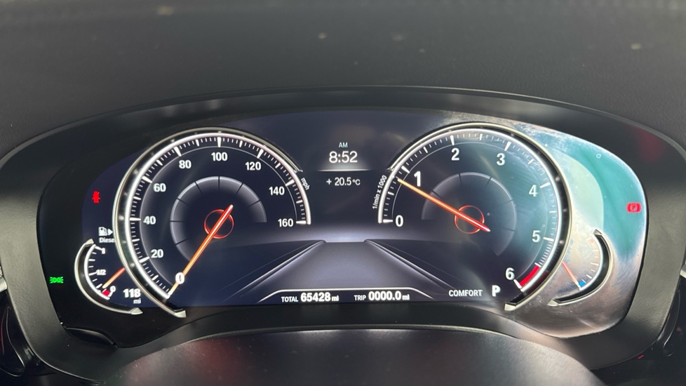 BMW 5 Series 520d M Sport 4dr Auto Diesel Saloon - Image 9