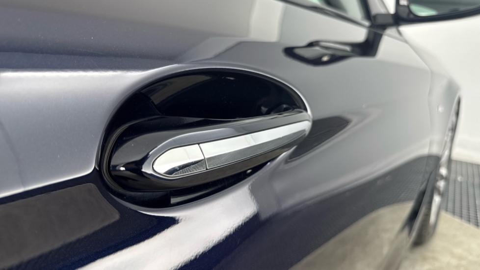 BMW 5 Series 520d M Sport 4dr Auto Diesel Saloon - Image 27