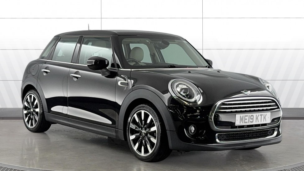 MINI Hatchback 1.5 Cooper Exclusive II 5dr Petrol Hatchback - Image 1