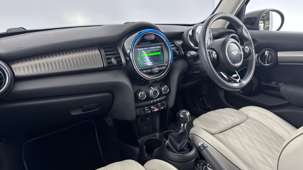 MINI Hatchback 1.5 Cooper Exclusive II 5dr Petrol Hatchback - Image 7