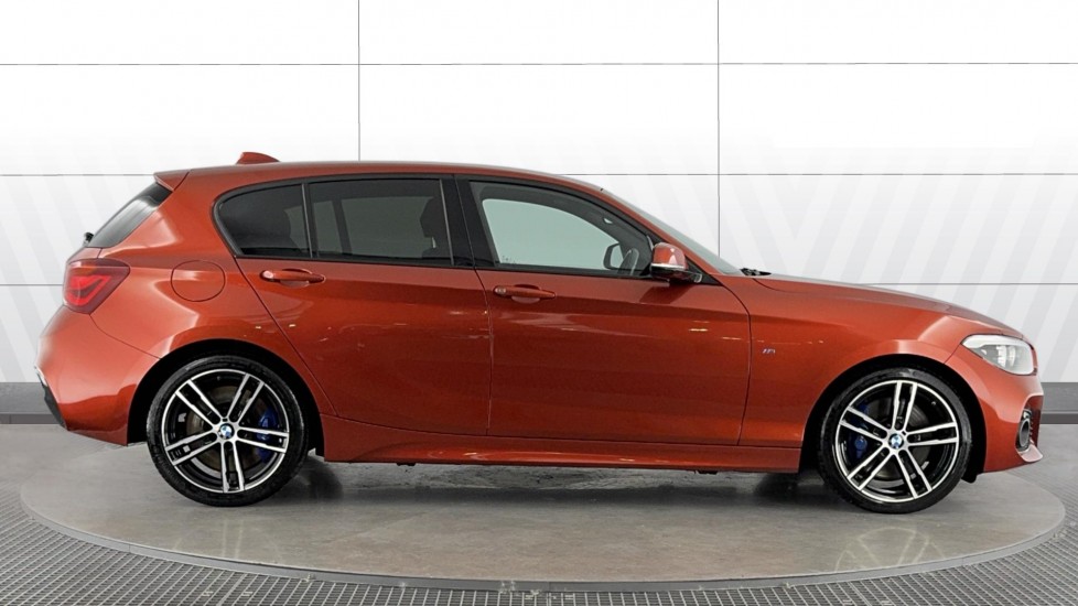 BMW 1 Series 118d M Sport Shadow Edition 5dr Diesel Hatchback - Image 3