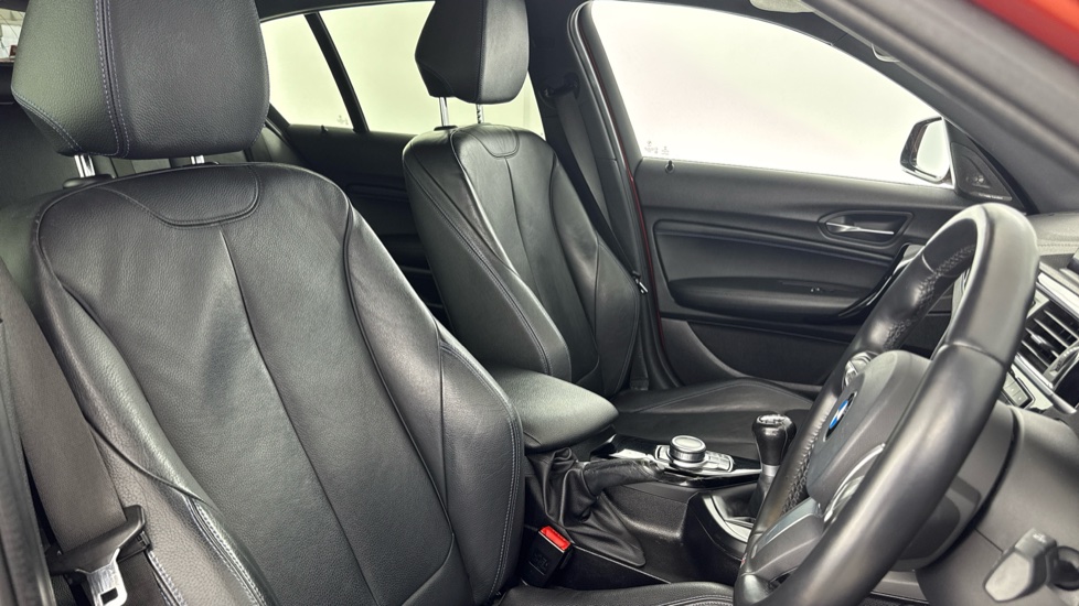 BMW 1 Series 118d M Sport Shadow Edition 5dr Diesel Hatchback - Image 11