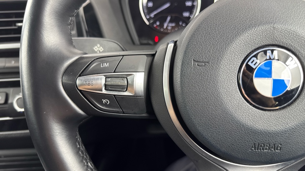 BMW 1 Series 118d M Sport Shadow Edition 5dr Diesel Hatchback - Image 17