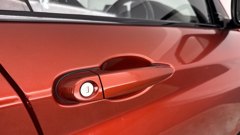 BMW 1 Series 118d M Sport Shadow Edition 5dr Diesel Hatchback - Image 27
