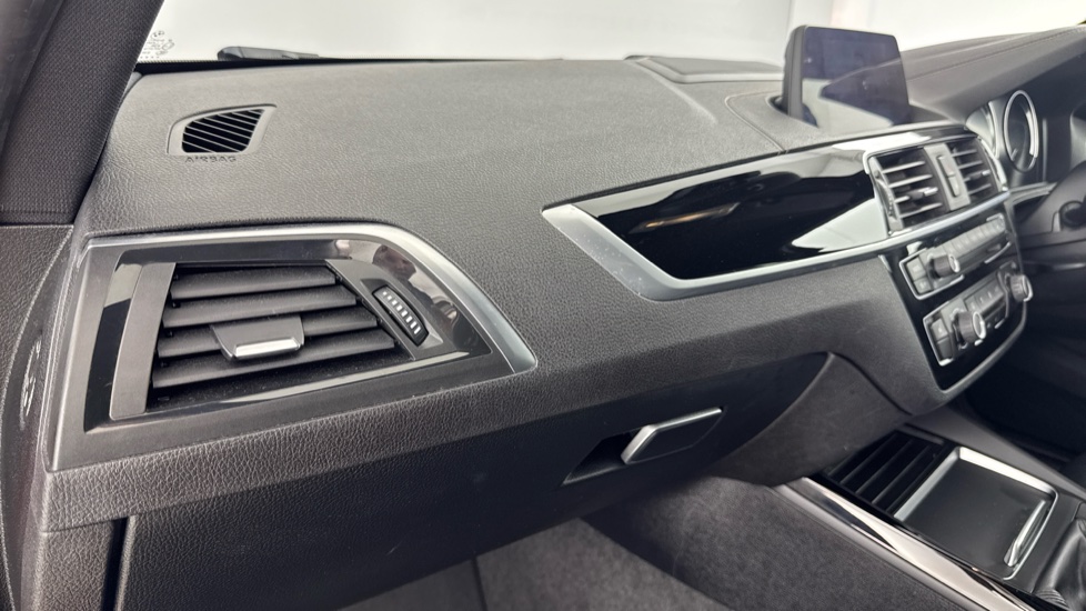 BMW 1 Series 118d M Sport Shadow Edition 5dr Diesel Hatchback - Image 33