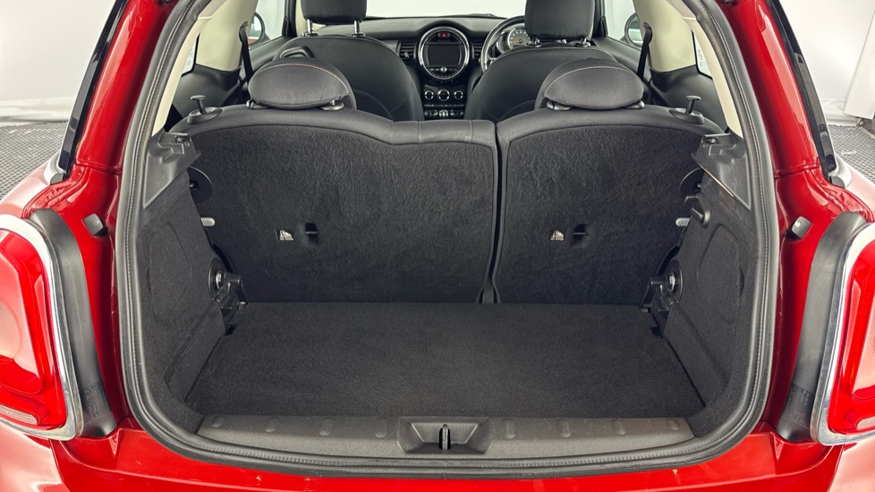 MINI Hatchback 1.2 One 3dr [Tech Pack] Petrol Hatchback - Image 13
