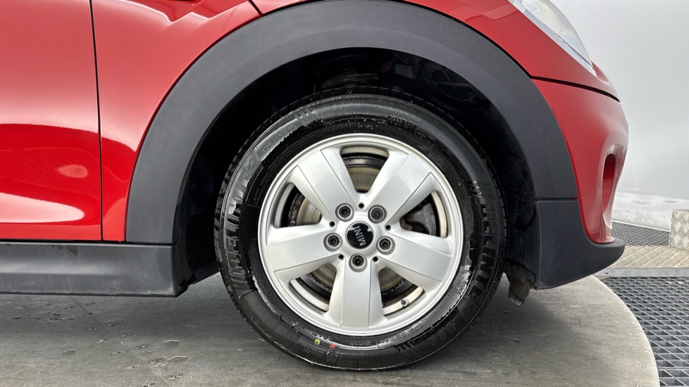 MINI Hatchback 1.2 One 3dr [Tech Pack] Petrol Hatchback - Image 14