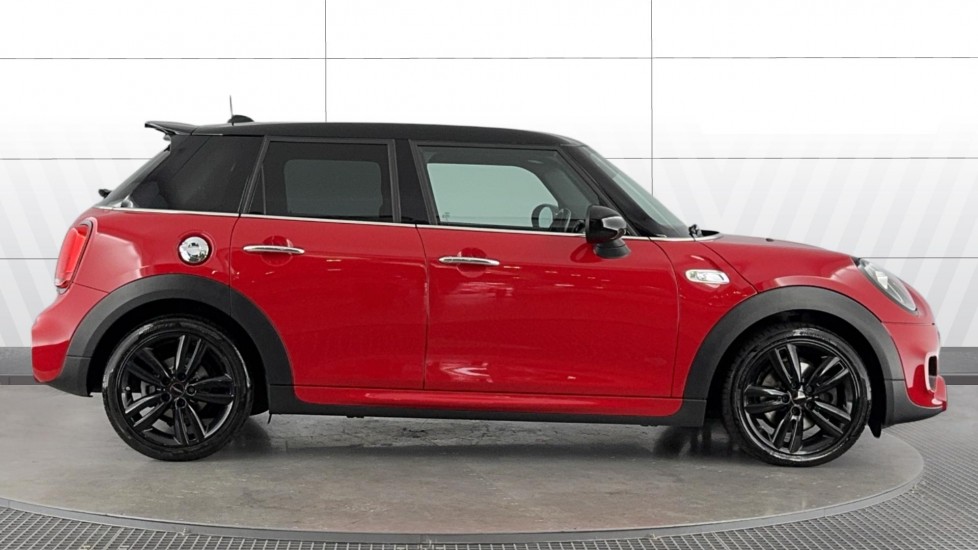 MINI Hatchback 2.0 Cooper S II 5dr Auto [John Cooper Works Chili] Petrol Hatchback - Image 3