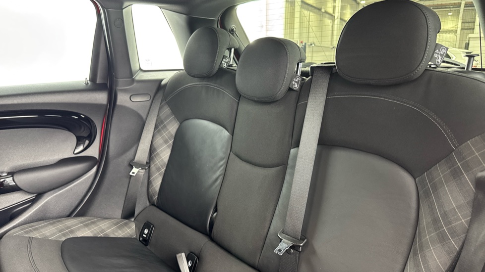 MINI Hatchback 2.0 Cooper S II 5dr Auto [John Cooper Works Chili] Petrol Hatchback - Image 12