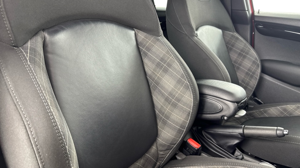 MINI Hatchback 2.0 Cooper S II 5dr Auto [John Cooper Works Chili] Petrol Hatchback - Image 42