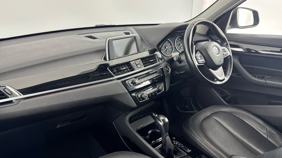 BMW X1 xDrive 20d xLine 5dr Step Auto Diesel Estate - Image 7