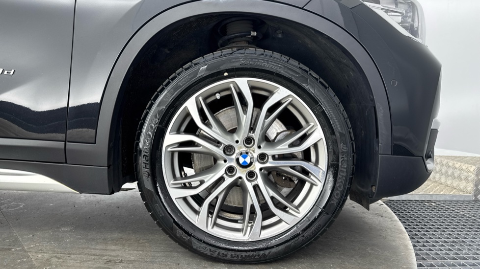 BMW X1 xDrive 20d xLine 5dr Step Auto Diesel Estate - Image 14