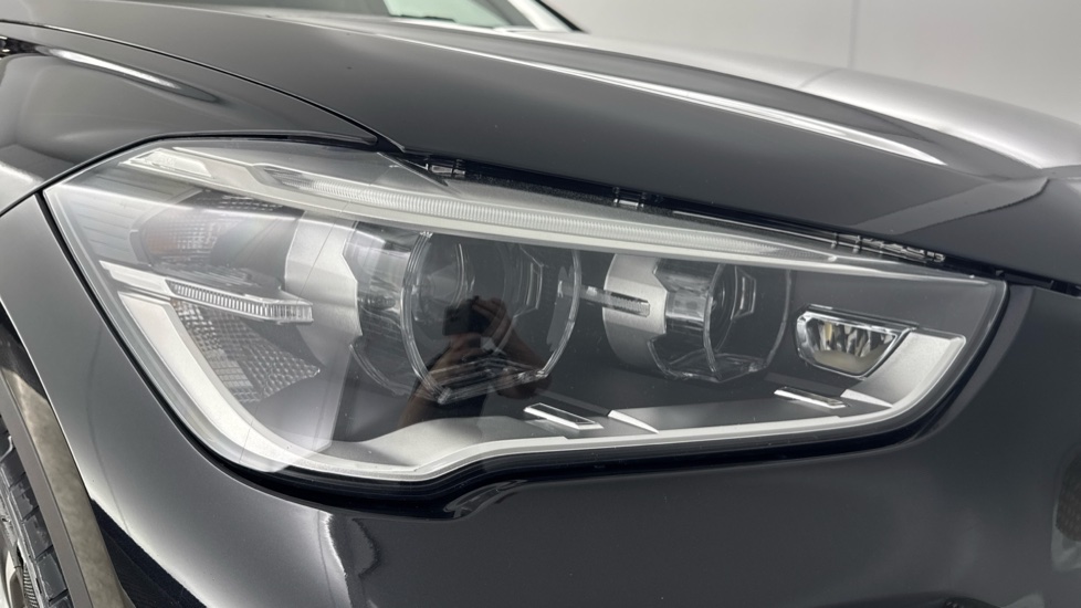 BMW X1 xDrive 20d xLine 5dr Step Auto Diesel Estate - Image 23