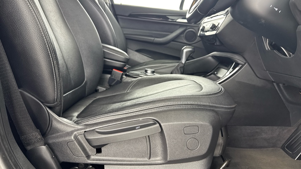 BMW X1 xDrive 20d xLine 5dr Step Auto Diesel Estate - Image 47