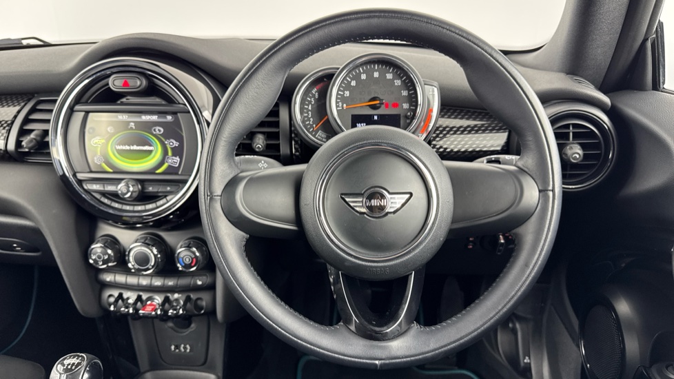MINI Convertible 2.0 Cooper S 2dr Petrol Convertible - Image 5
