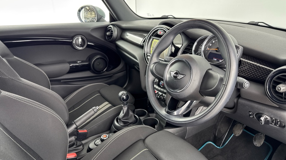 MINI Convertible 2.0 Cooper S 2dr Petrol Convertible - Image 6