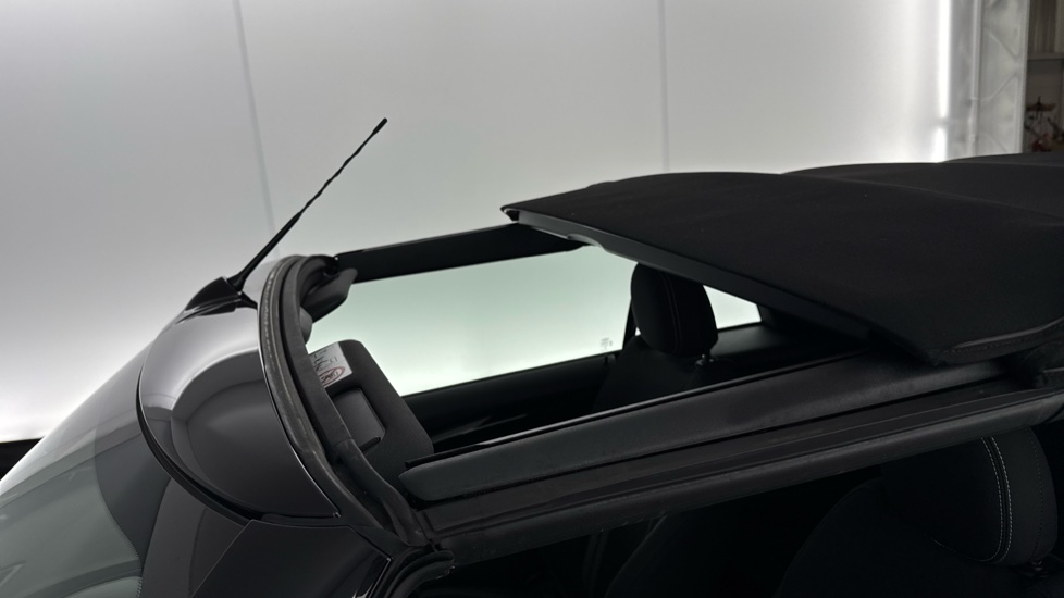 MINI Convertible 2.0 Cooper S 2dr Petrol Convertible - Image 33