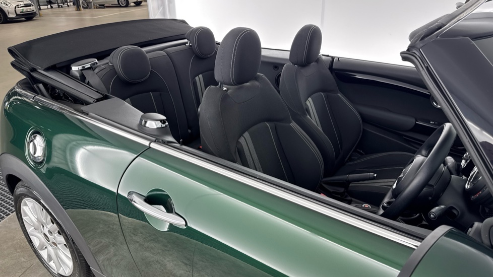 MINI Convertible 2.0 Cooper S 2dr Petrol Convertible - Image 34
