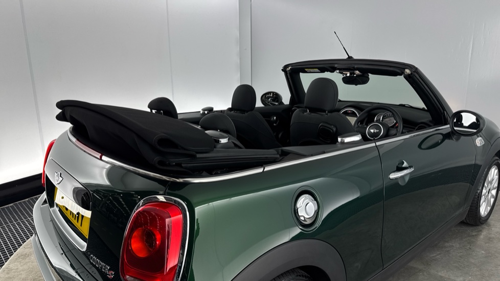 MINI Convertible 2.0 Cooper S 2dr Petrol Convertible - Image 35