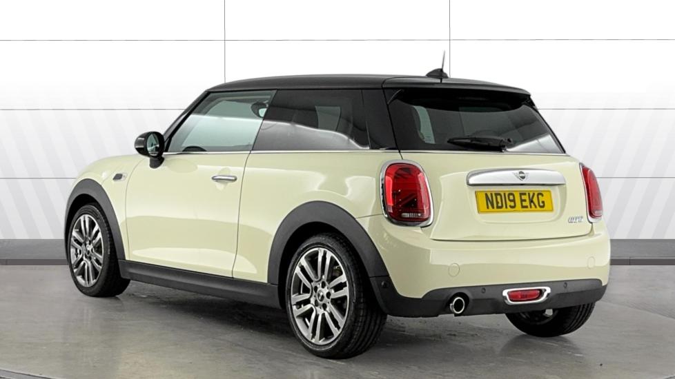 MINI Hatchback 1.5 Cooper Exclusive II 3dr Petrol Hatchback - Image 2