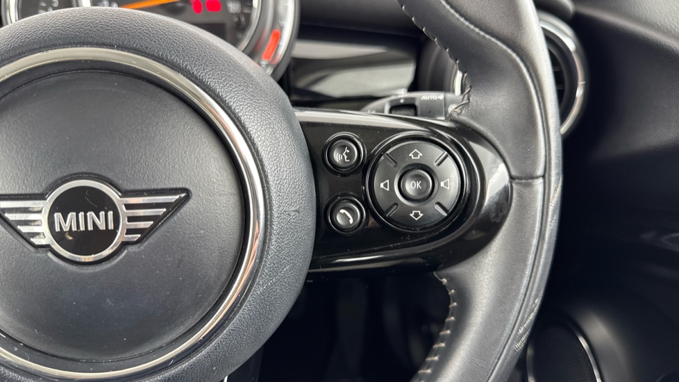 MINI Hatchback 1.5 Cooper Exclusive II 3dr Petrol Hatchback - Image 18