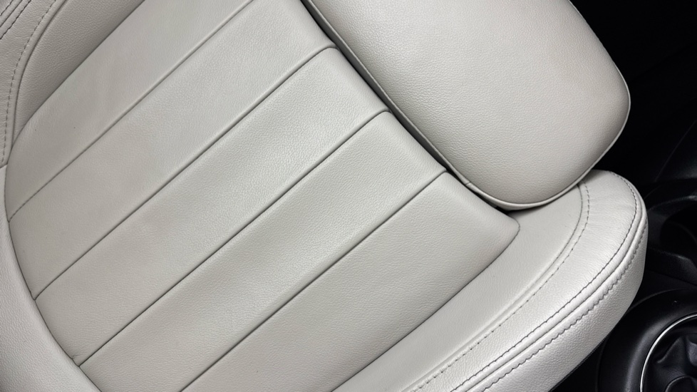 MINI Hatchback 1.5 Cooper Exclusive II 3dr Petrol Hatchback - Image 42
