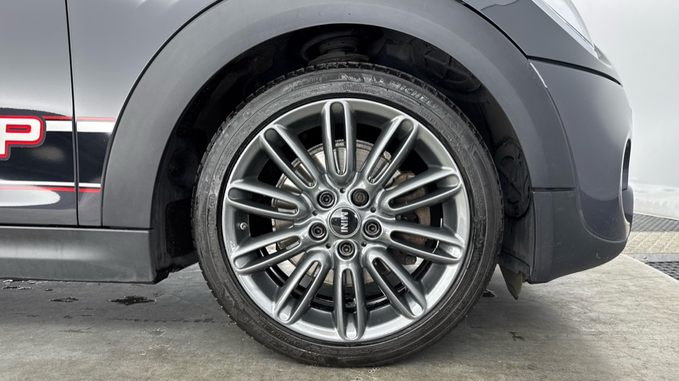MINI Hatchback 2.0 Cooper S 3dr Petrol Hatchback - Image 14