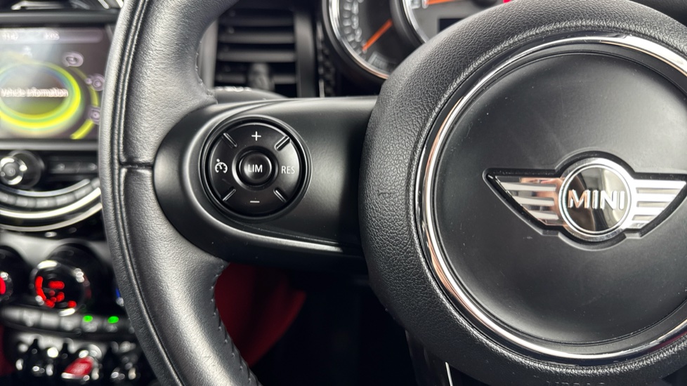 MINI Hatchback 2.0 Cooper S 3dr Petrol Hatchback - Image 17
