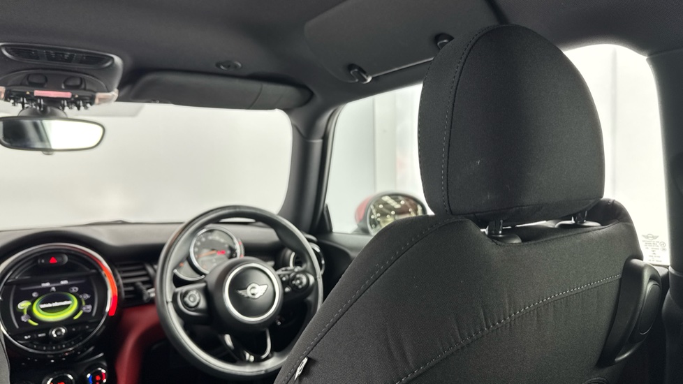 MINI Hatchback 2.0 Cooper S 3dr Petrol Hatchback - Image 38