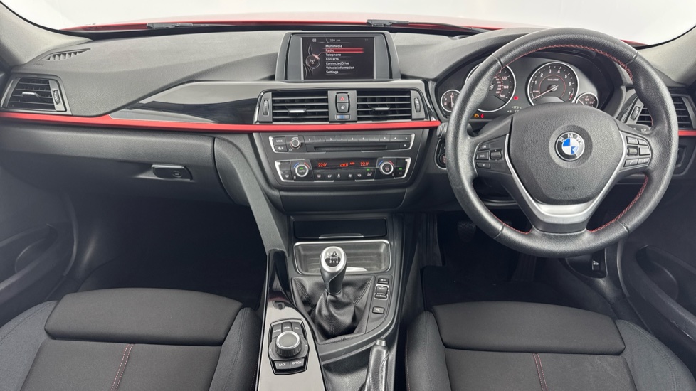 BMW 3 Series 320i xDrive Sport 4dr Petrol Saloon - Image 4