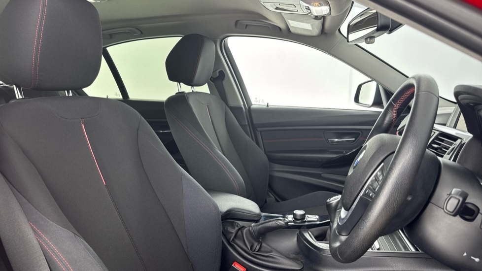 BMW 3 Series 320i xDrive Sport 4dr Petrol Saloon - Image 11