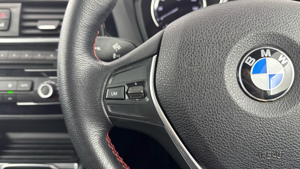 BMW 1 Series 118i [1.5] Sport 3dr [Nav] Petrol Hatchback - Image 17