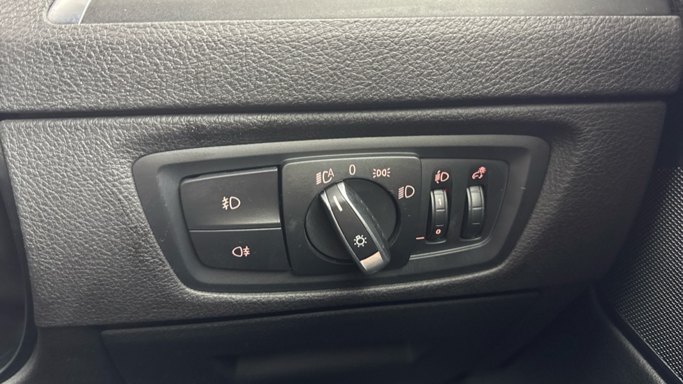 BMW 1 Series 118i [1.5] Sport 3dr [Nav] Petrol Hatchback - Image 20