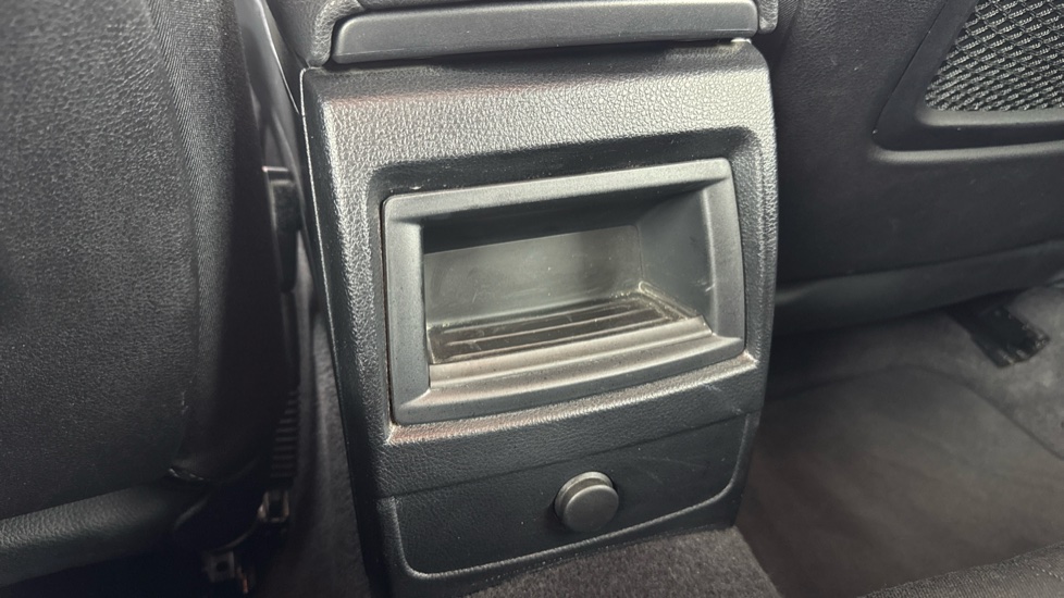 BMW 1 Series 118i [1.5] Sport 3dr [Nav] Petrol Hatchback - Image 34