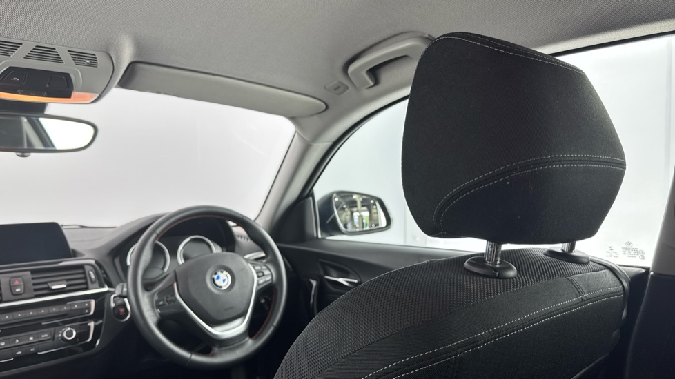 BMW 1 Series 118i [1.5] Sport 3dr [Nav] Petrol Hatchback - Image 35