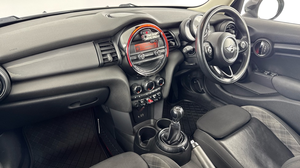 MINI Hatchback 1.5 Cooper 5dr [Chili Pack] Petrol Hatchback - Image 7